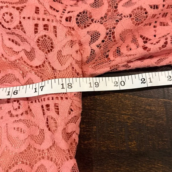 NWT Alfani Blush Pink Lace Midi Dress Bell Sleeve Wedding Guest Size M - Picture 6 of 8
